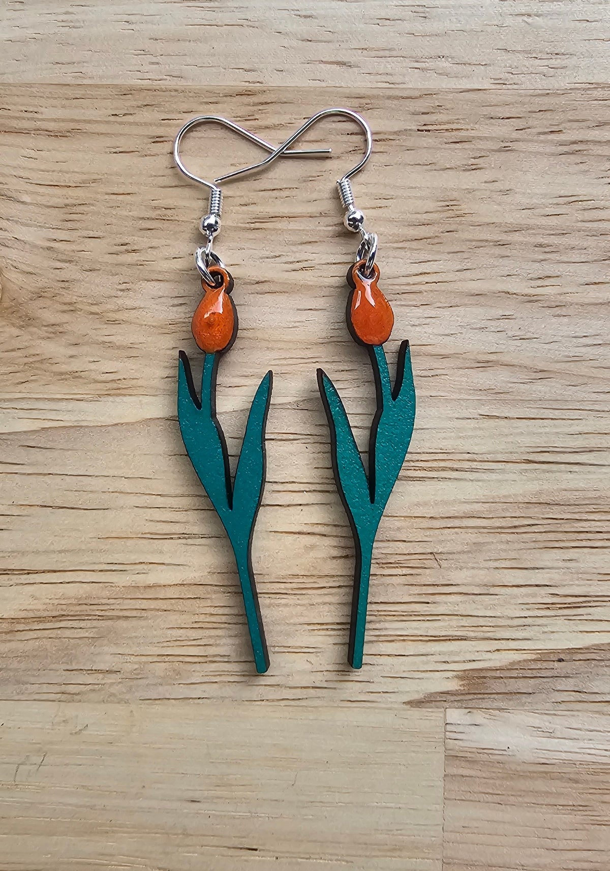 Tulip Earrings.