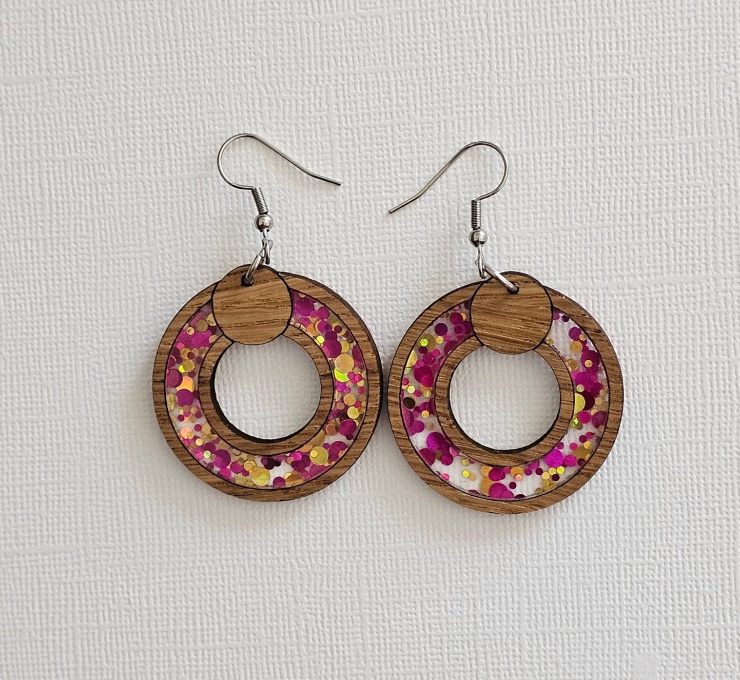 Rose Sparkle Circle Inlay Earrings. Free Shipping. - Star Squiggle Hash